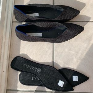 Rothys black honeycomb 10.5